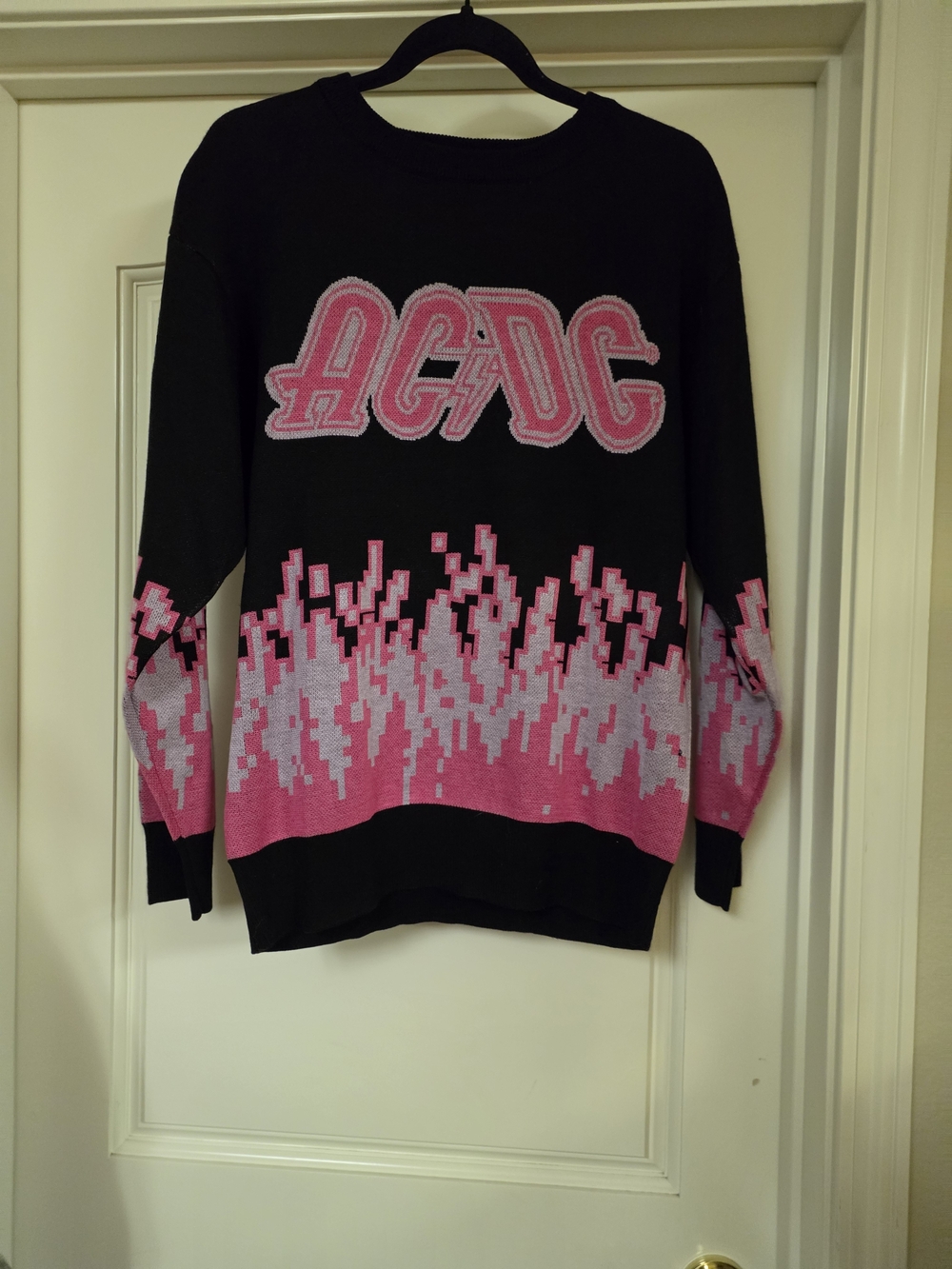 AC/DC Black Sweater with Pink and Light Gray Flame Graphic Size Medium New NWT